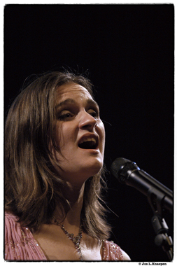 Madeleine Peyroux02.jpg